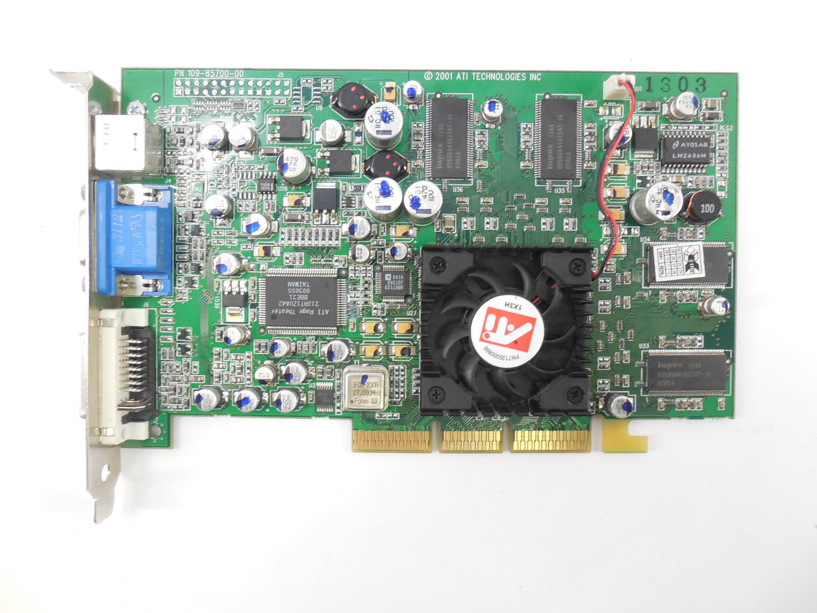 Видеокарта AGP ATI Radeon 8500 LE 64Mb - Pic n 260619
