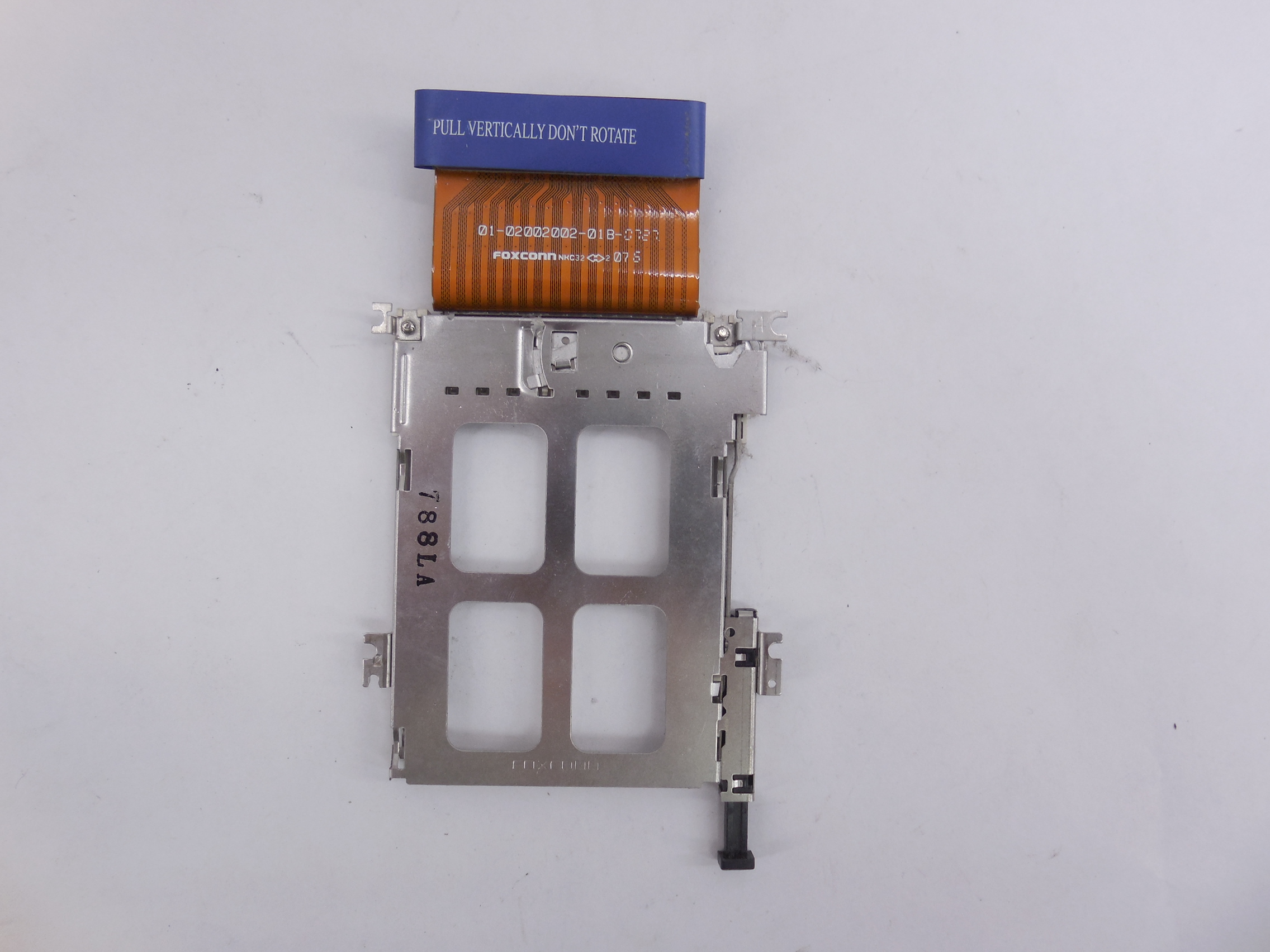Разъем со шлейфом PCMCIA 68pin от ноутбука Dell - Pic n 265372