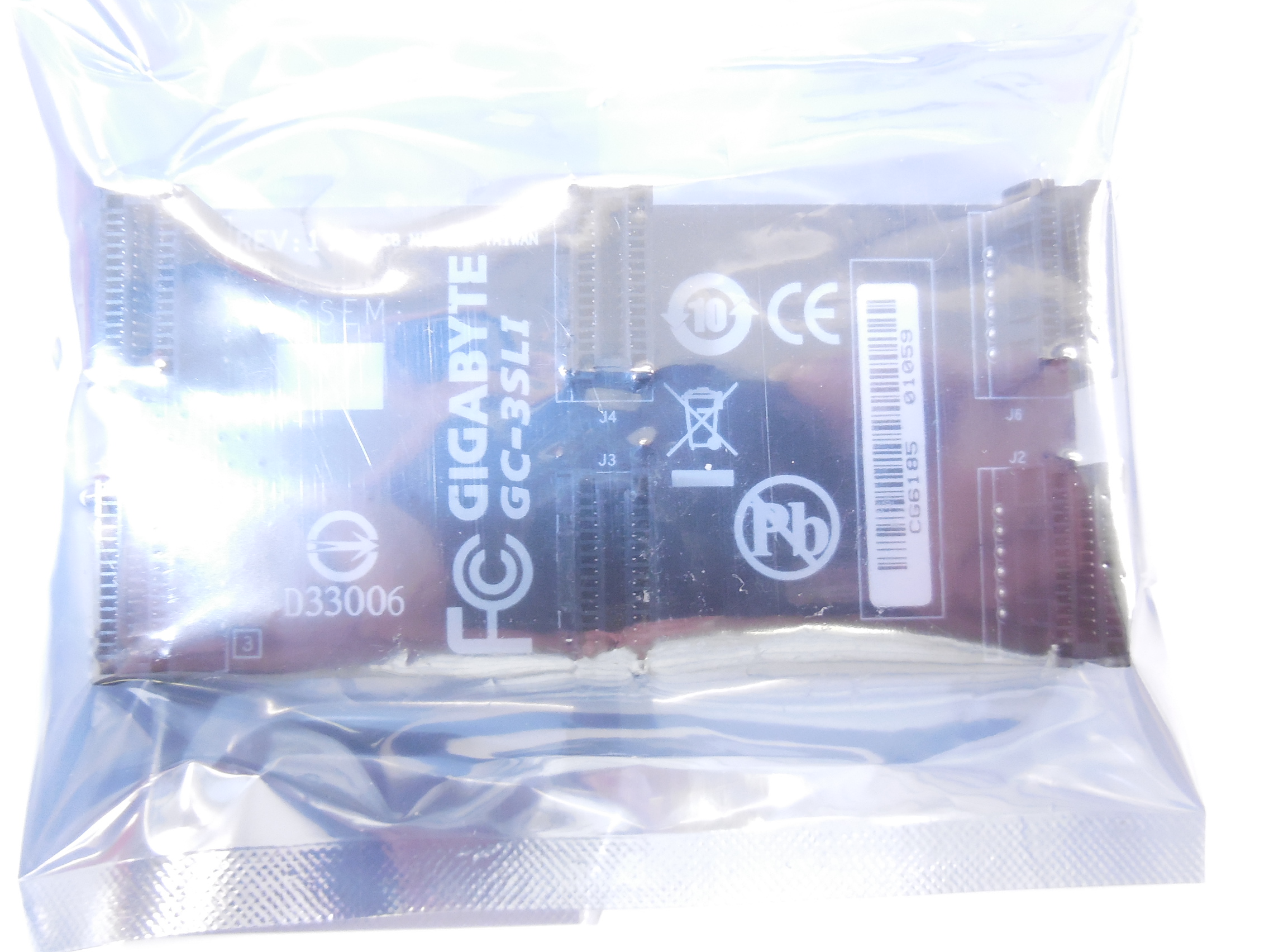 Материнская плата GIGABYTE GA-X79-UD5 RTL - Pic n 269406