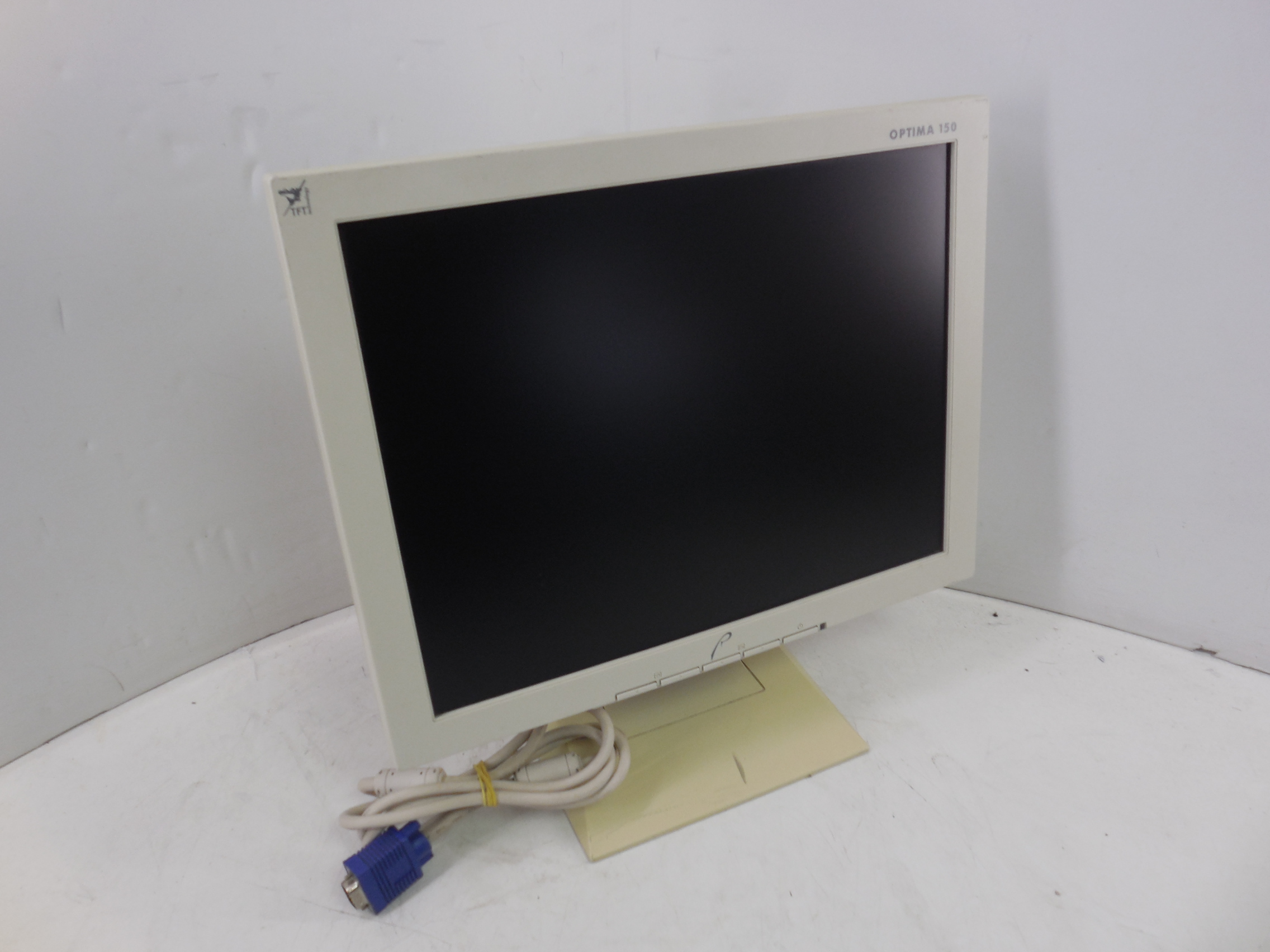 Монитор TFT 15" Roverscan Optima 150 1024x768, 350 кд/м2, 350:1, 23 мс, 130°/100°, VGA кабель встроенный /белый /2003 года