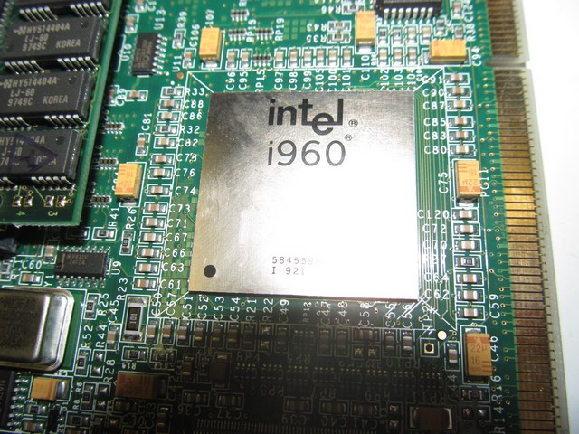 Контроллер PCI SCSI AcceleRAID 150 Ultra2 SCSI to PCI RAID Controller / 4МБ кэш/ p/n 772173-00 / Intel i960RP RISC 33MHz / один канал Ultra2 SCSI LVD / RAID уровни: 0, 1, 0+1, 3, 5,10, 30, 50, JBOD /
