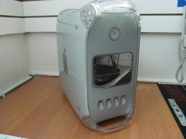 Компьютер Apple Power Mac G4 (M8570) /Процессор: 2xPowerPC G4 866MHz /DDR 2Gb /HDD 10Gb /Video Nvidia A74 64Mb /Без DVD /2xUSB /2xFire-Wire /DVI /LAN /Modem /Mac OS