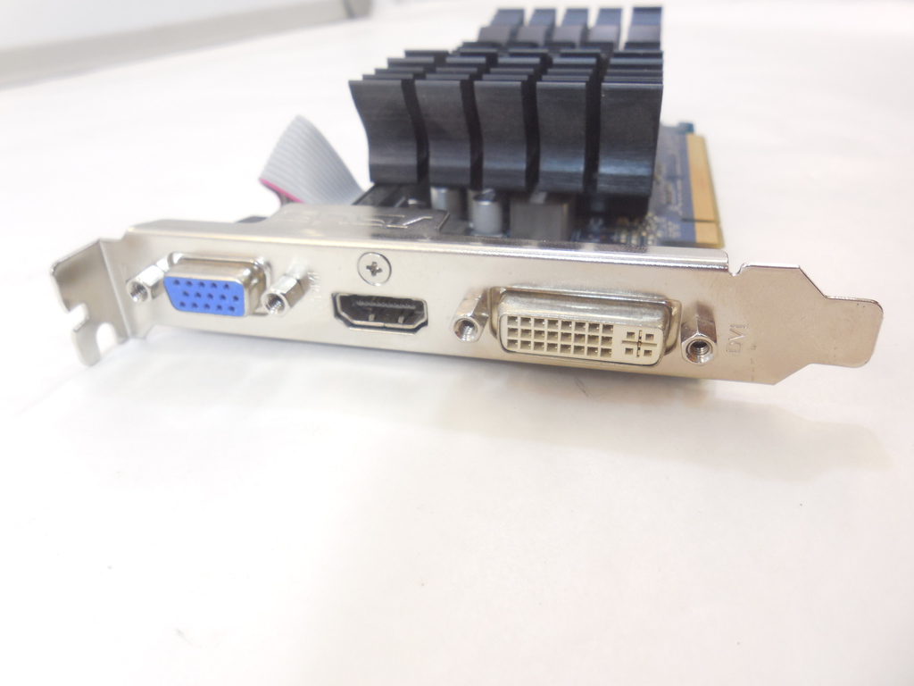 Видеокарта PCI-E ASUS GeForce GT 610 1Gb - Pic n 275227