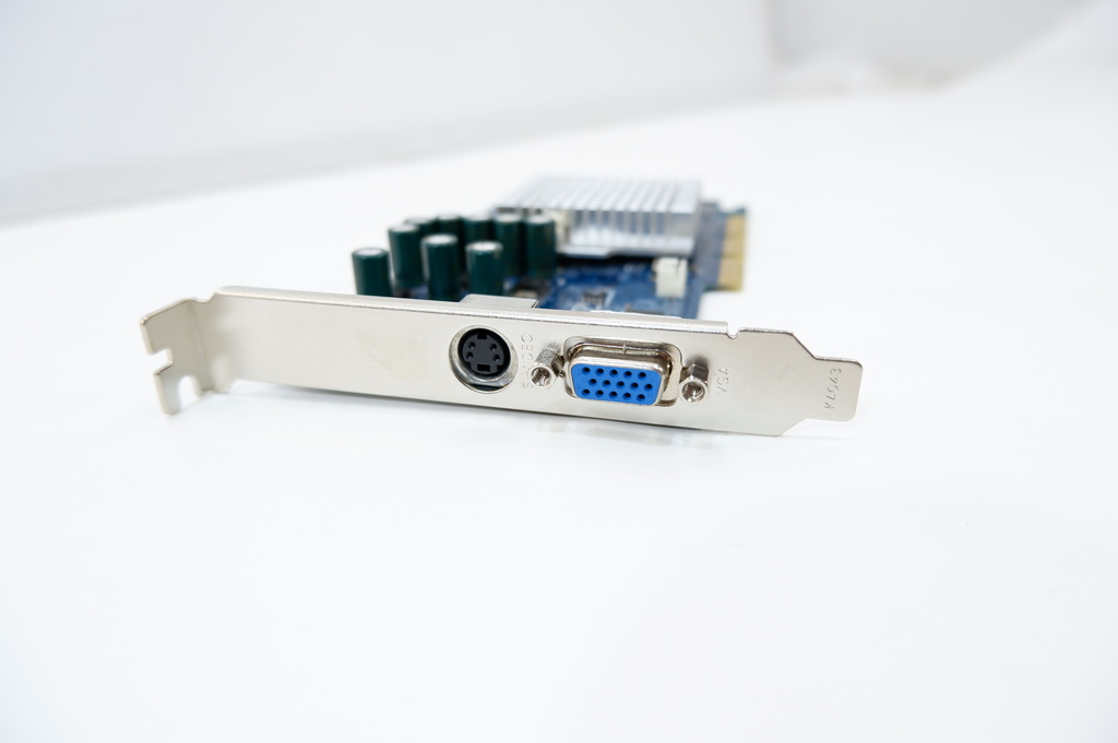 Видеокарта AGP 4X 64MB GeForce MX4000 D64M - Pic n 252052