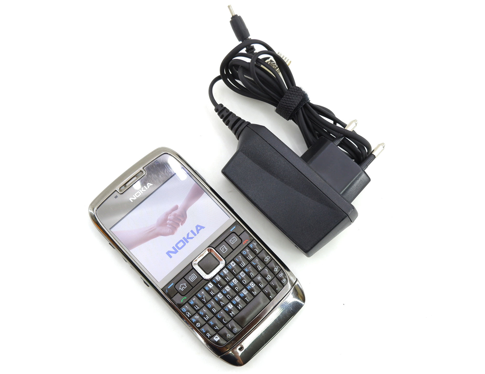 Смартфон Nokia E71 - Pic n 295494