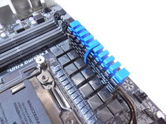 Материнская плата GIGABYTE GA-X79-UD5 RTL - Pic n 269406