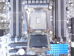 Материнская плата GIGABYTE GA-X79-UD5 RTL - Pic n 269406