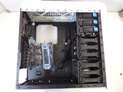 Корпус Thermaltake Chaser A31 Snow Edition - Pic n 271105