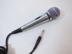 Микрофон вокальный LG ACC-M900K шнур 5 метров