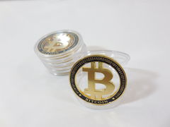 Сувенирный Bitcoin монета
