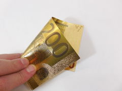 Сувенирное золотое клише банкноты 200 Евро - Pic n 273973