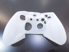 Силиконовый чехол на геймпад Xbox One белый - Pic n 267503