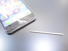 Clean Stick стик для чистки разъёмов Смартфона 1шт