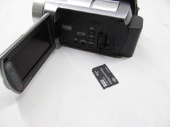 Видеокамера Sony DCR-SR220 E - Pic n 279671