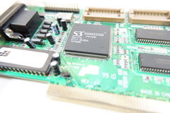 Видеокарта S3 Trio64V2/DX PCI 1MB