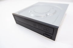Оптический привод ПК DVD±R/RW 48x\24x SATA Sony OptiArc AD-7240S записывает двухслойные диски Dual Layer Black