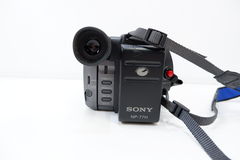 Видеокамера Sony Handycam CCD-TRV30E - Pic n 285038