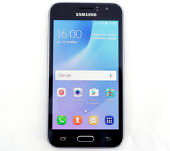 Смартфон Samsung J120F/DS Galaxy J1