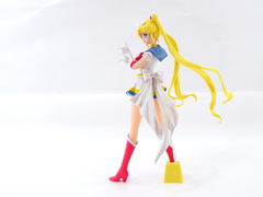 Фигурка Сейлор Мун / Sailor Moon 23см M-711