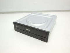 Оптический привод SATA DVD-RW LG Super-Multi GH22NS70 DVD±R/RW, DVD-ROM, CDRW, CD-ROM 150 Мбайт/сек